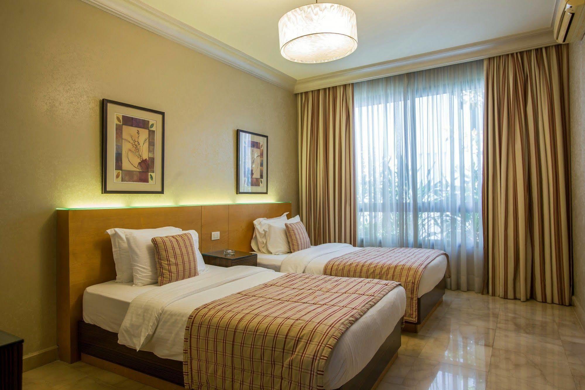 Lahoya Beirut Apartment Екстериор снимка