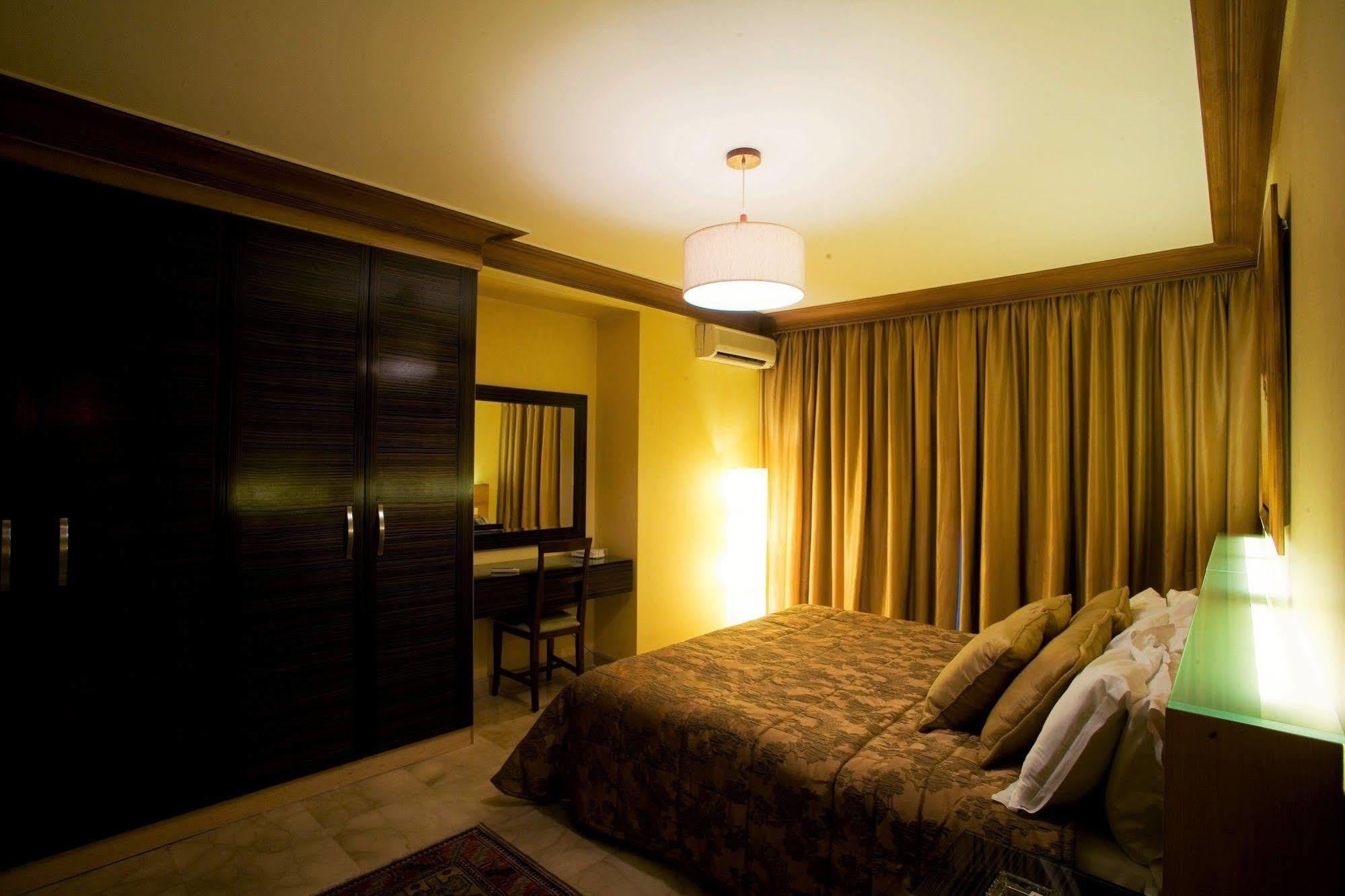 Lahoya Beirut Apartment Екстериор снимка