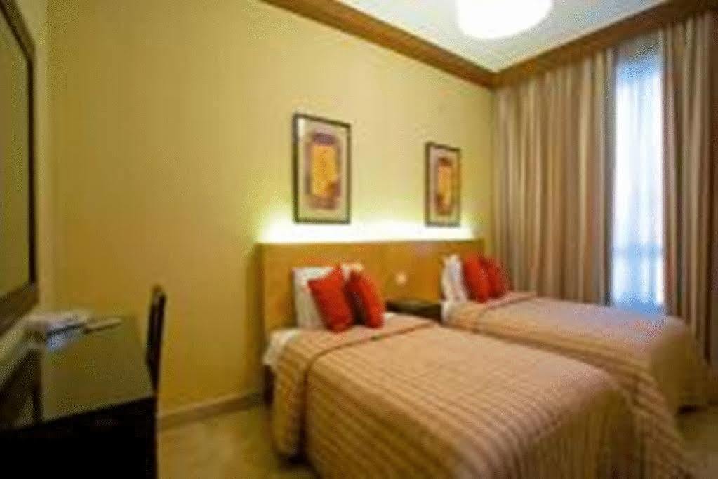 Lahoya Beirut Apartment Екстериор снимка